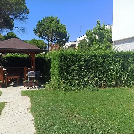 Eden 111, Perla Resort, Bay Of Lalzi