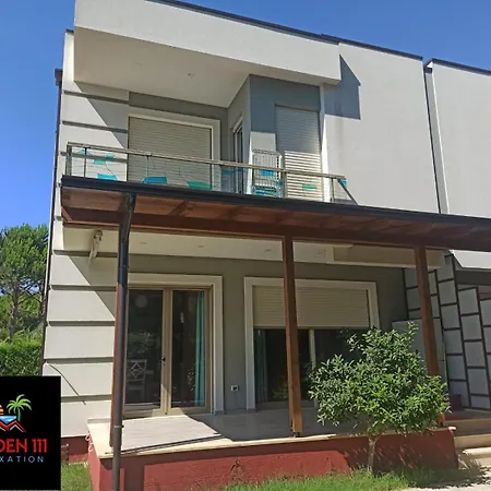 Eden 111, Perla Resort, Bay Of Lalzi 别墅