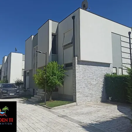 Eden 111, Perla Resort, Bay Of Lalzi 别墅